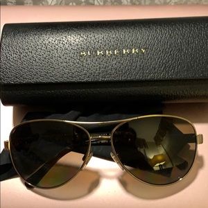 BURBERRY AVIATORS. Brand new. Never worn.